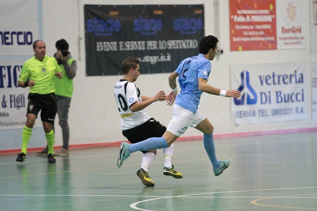 养年轻球员 养年轻球员